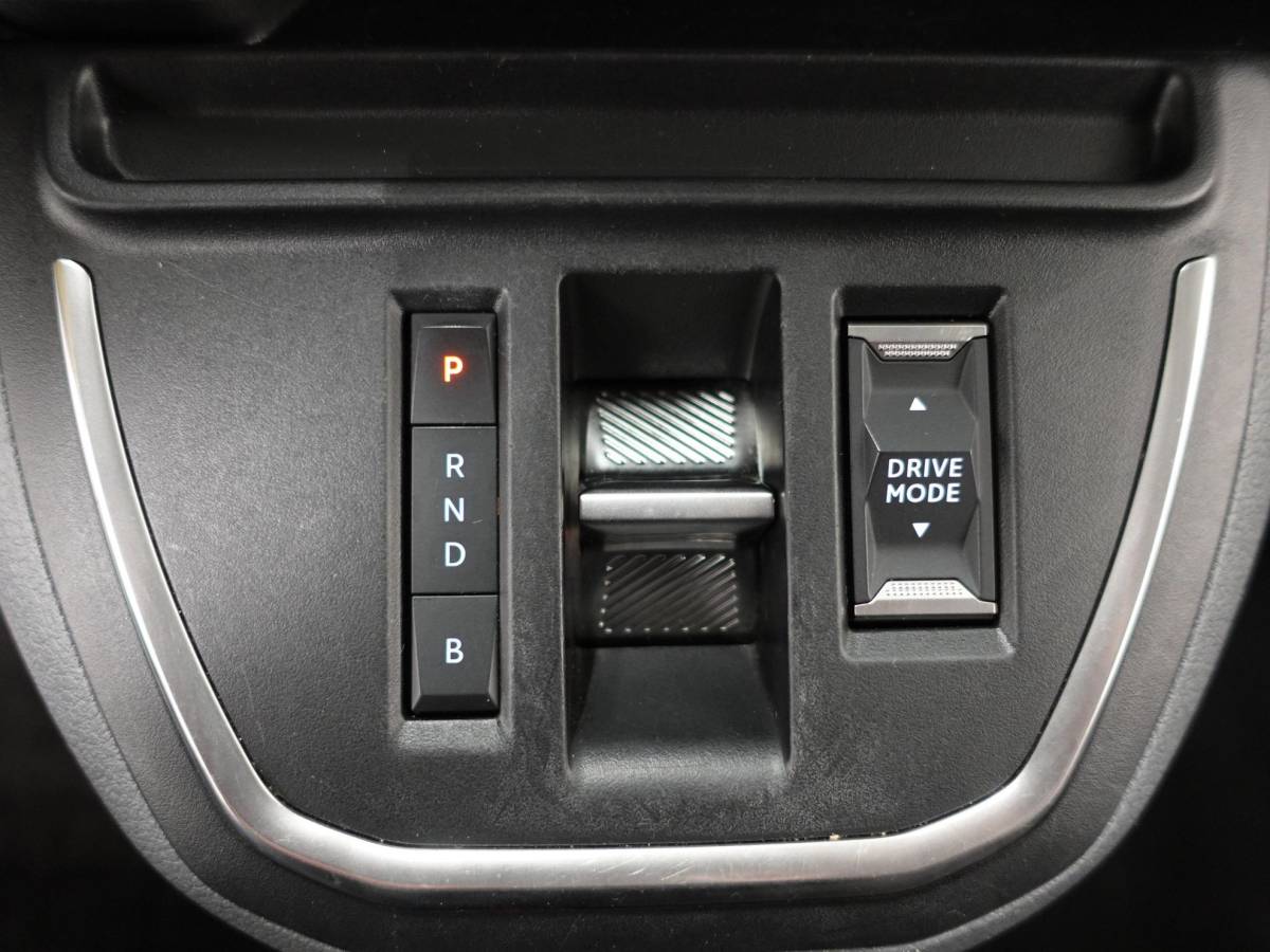 Opel Vivaro-e Opel Vivaro-e L3H1 Edition 75 kWh Automaat Airco Navigatie Cruise Control WLTP 317 km actieradius