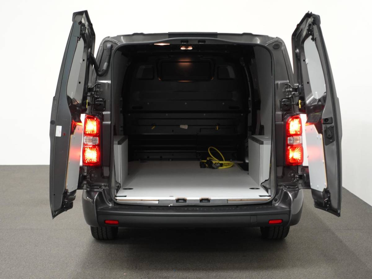 Opel Vivaro-e Opel Vivaro-e L3H1 Edition 75 kWh Automaat Airco Navigatie Cruise Control WLTP 317 km actieradius