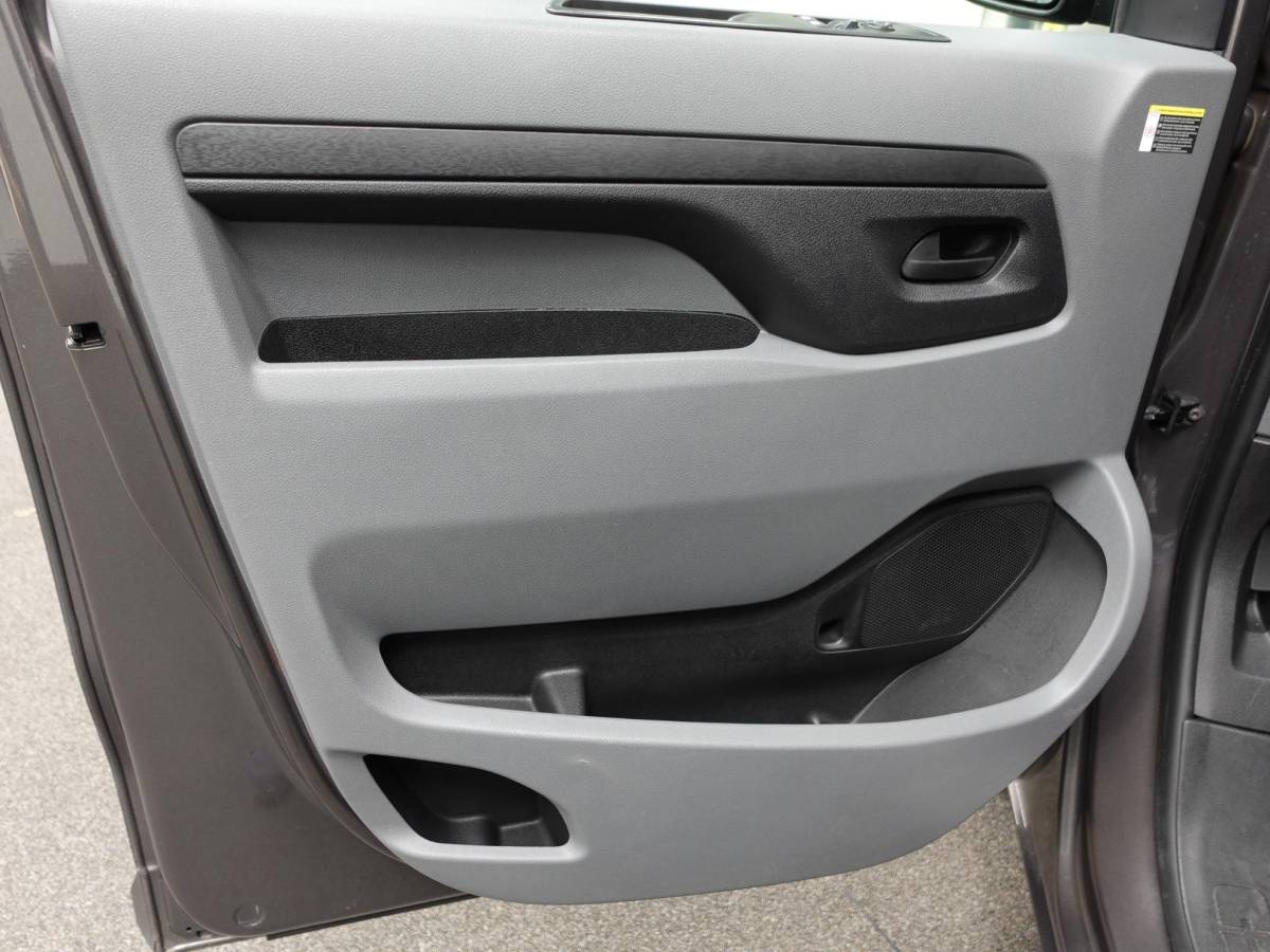 Opel Vivaro-e Opel Vivaro-e L3H1 Edition 75 kWh Automaat Airco Navigatie Cruise Control WLTP 317 km actieradius