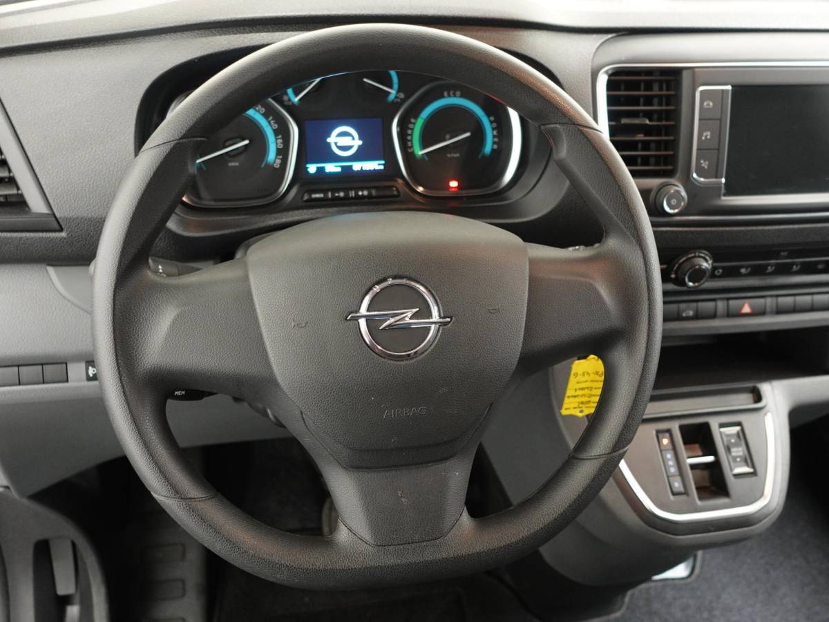 Opel Vivaro-e Opel Vivaro-e 75kWh L2H1 Innovation Automaat Cruise Control Airco Navi Camera 3-zits