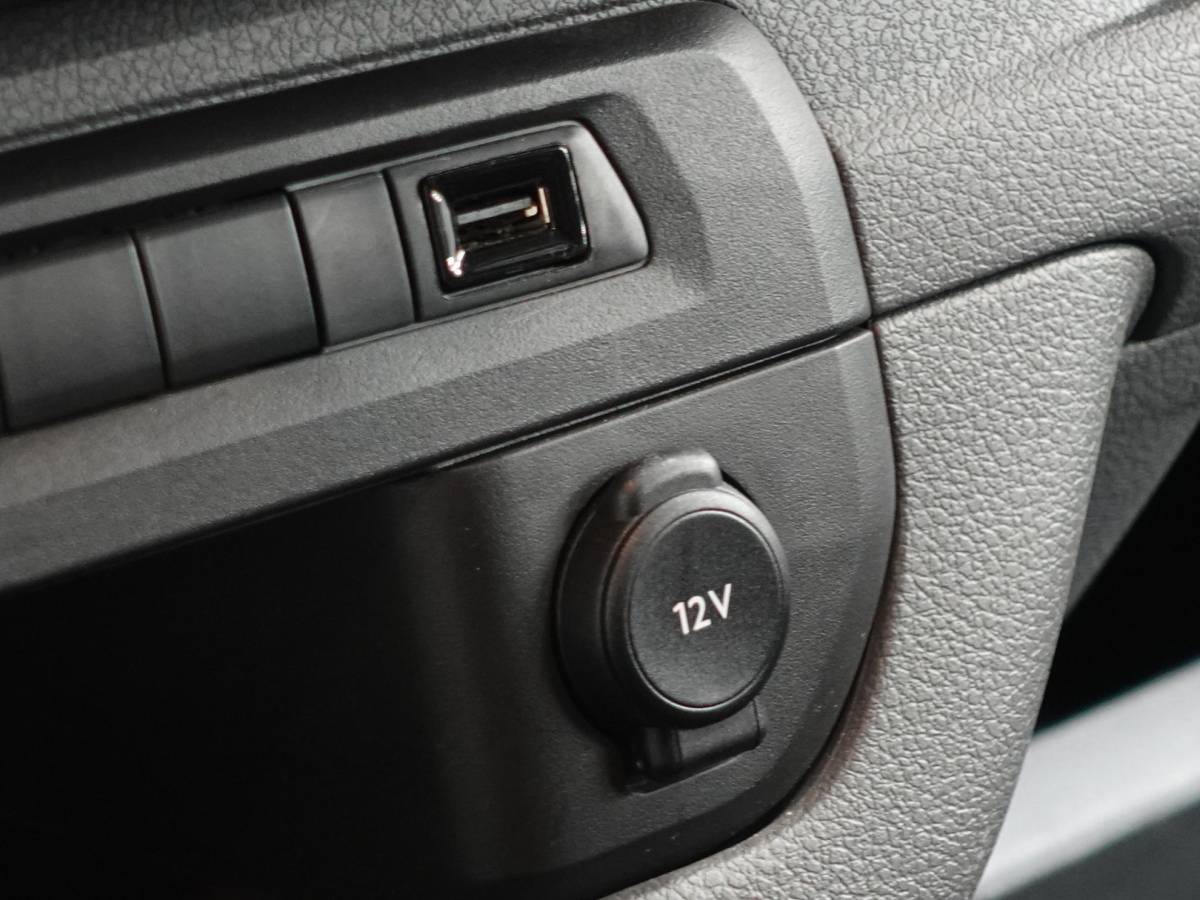 Opel Vivaro-e Opel Vivaro-e 75kWh L2H1 Innovation Automaat Cruise Control Airco Navi Camera 3-zits