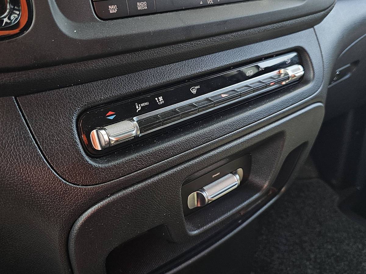 Mercedes-Benz Vito MERCEDES-BENZ VITO 114 l2 led navi automaat