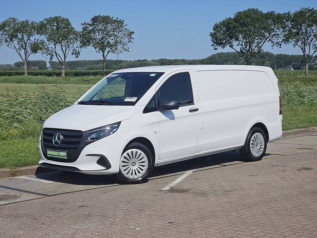 Mercedes-Benz Vito MERCEDES-BENZ VITO 114 l2 led navi automaat