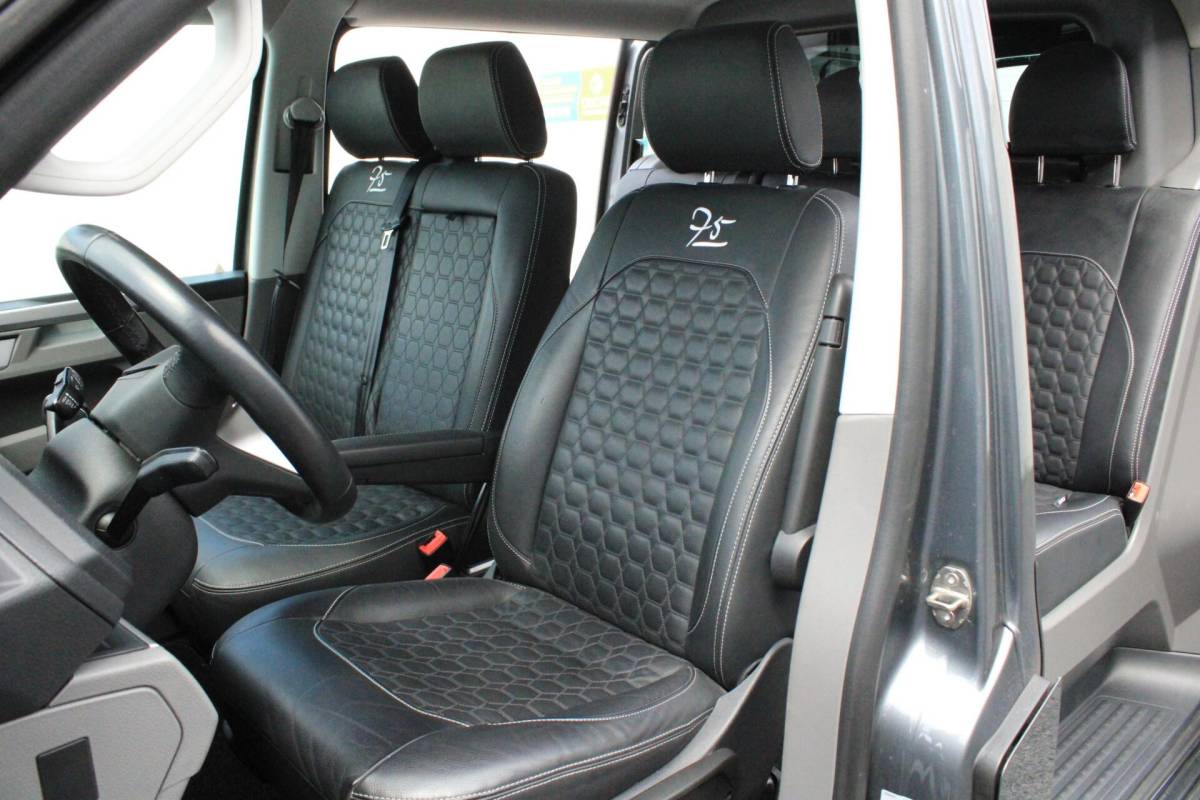 Volkswagen Transporter Volkswagen Transporter 2.0 TDI L2H1 30 DC Bulli 75-edition