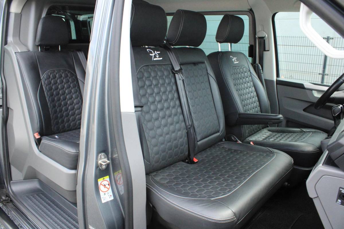 Volkswagen Transporter Volkswagen Transporter 2.0 TDI L2H1 30 DC Bulli 75-edition