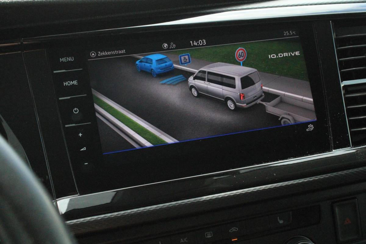 Volkswagen Transporter Volkswagen Transporter 2.0 TDI L2H1 30 DC Bulli 75-edition