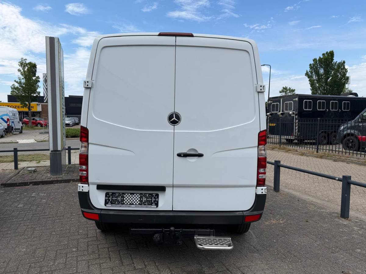 Mercedes-Benz Sprinter Mercedes-Benz Sprinter 210 CDI L1H1 DC Automaat | NAP | Trekhaak