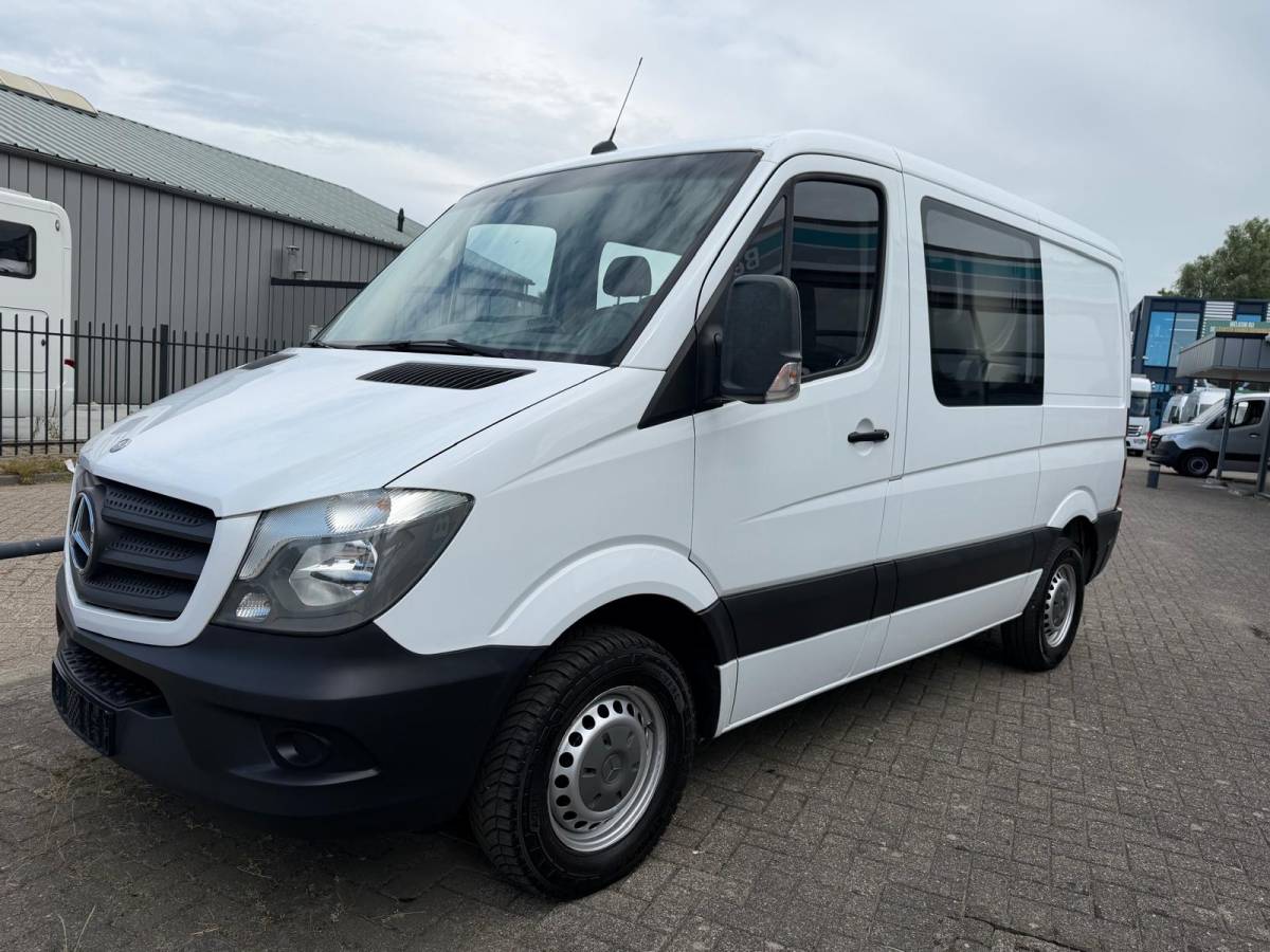 Mercedes-Benz Sprinter Mercedes-Benz Sprinter 210 CDI L1H1 DC Automaat | NAP | Trekhaak
