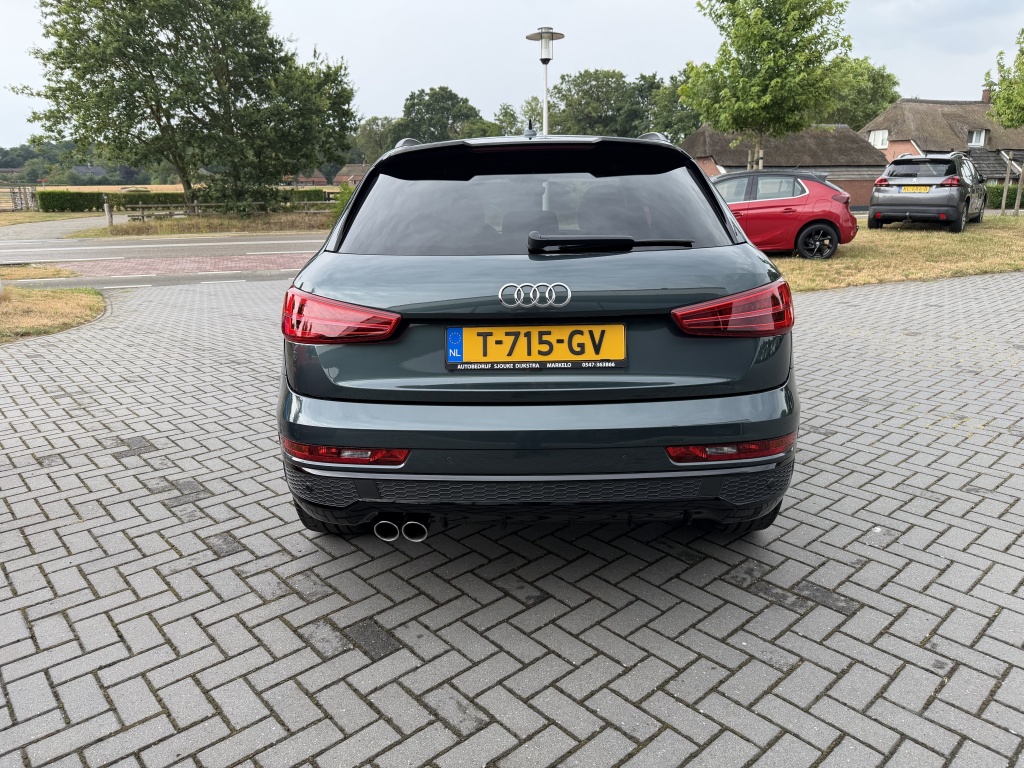 Audi Q3 Audi Q3 1.4 TFSI S-Line
