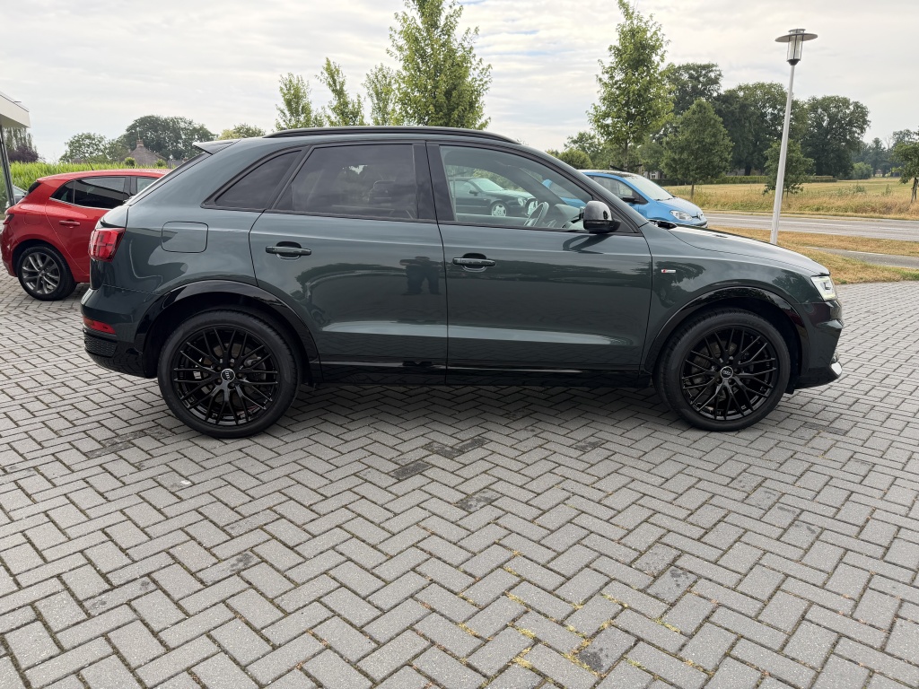 Audi Q3 Audi Q3 1.4 TFSI S-Line