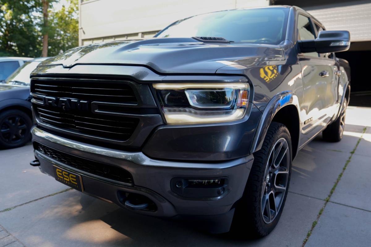 Dodge Ram 1500 Dodge Ram 1500 5.7 V8 4×4 Crew Cab Laramie | Milltek uitlaat | BTW | 360 Camera