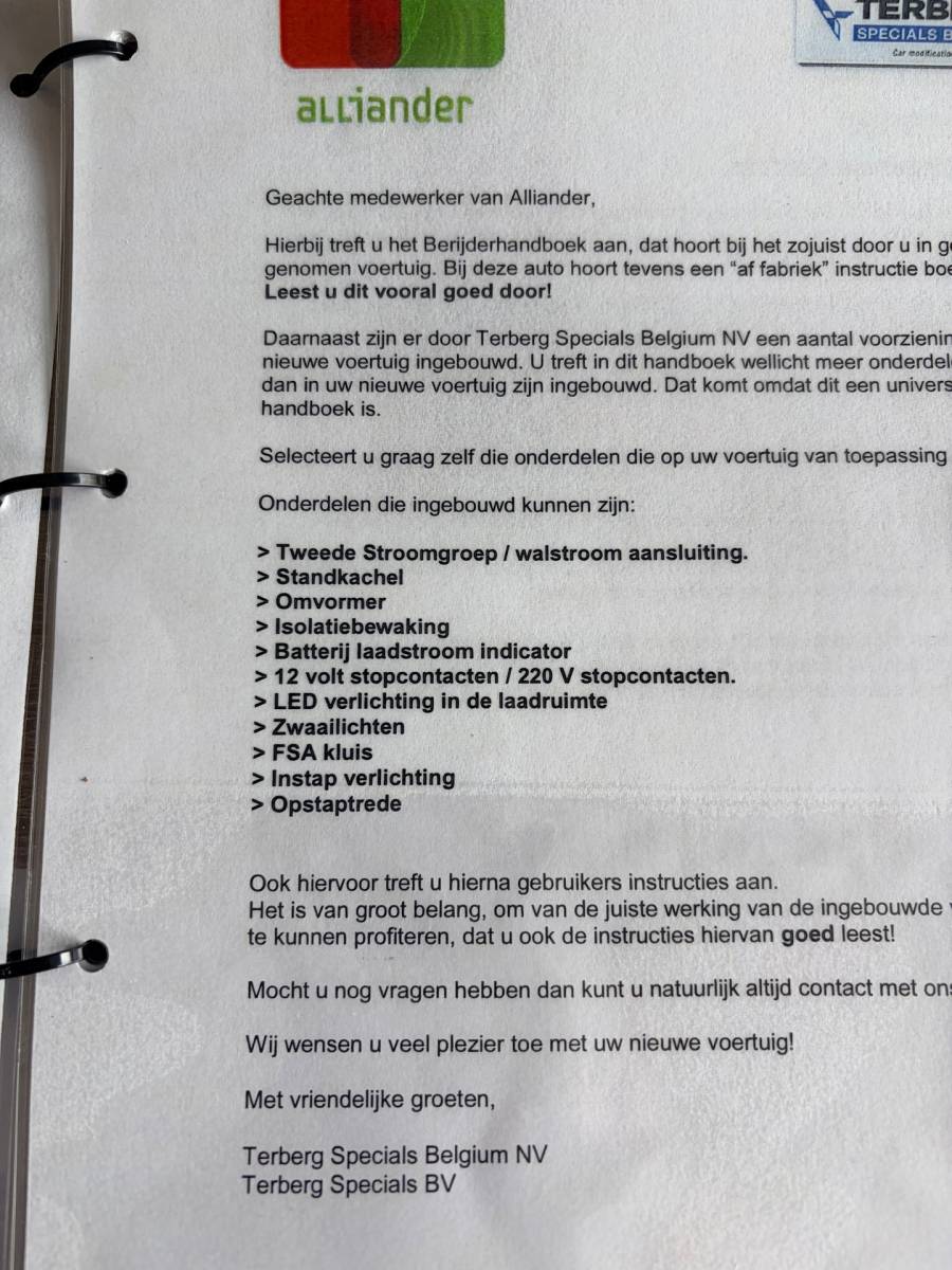 Citroën Berlingo Citroen Berlingo Servicewagen automaat 1.5 BlueHDI 130pk L1H1 BOTT inrichting, Victron omvormer v230, Standkachel, RIJKLAARPRIJS!