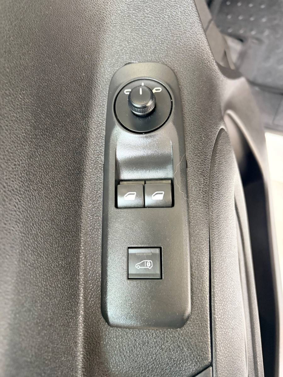 Citroën Berlingo Citroen Berlingo Servicewagen automaat 1.5 BlueHDI 130pk L1H1 BOTT inrichting, Victron omvormer v230, Standkachel, RIJKLAARPRIJS!