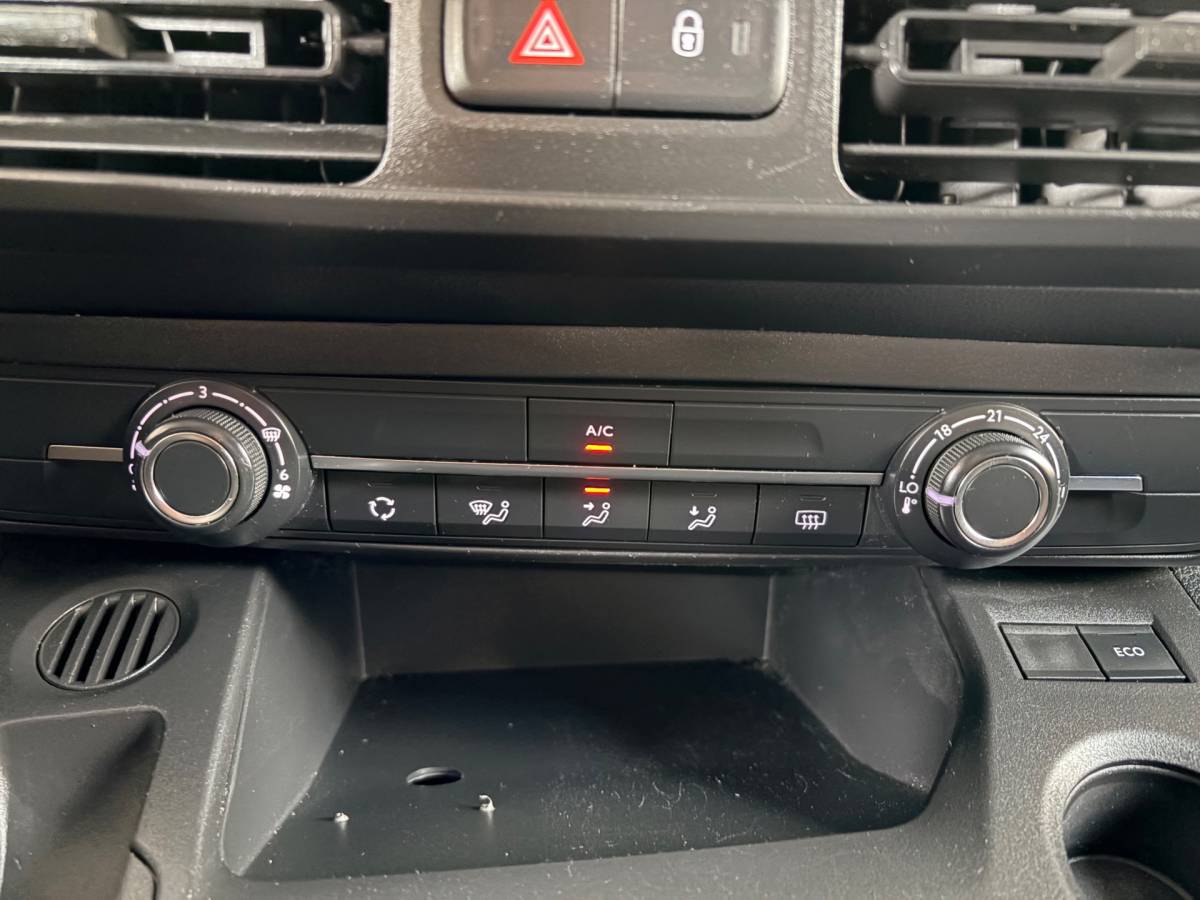 Citroën Berlingo Citroen Berlingo Servicewagen automaat 1.5 BlueHDI 130pk L1H1 BOTT inrichting, Victron omvormer v230, Standkachel, RIJKLAARPRIJS!