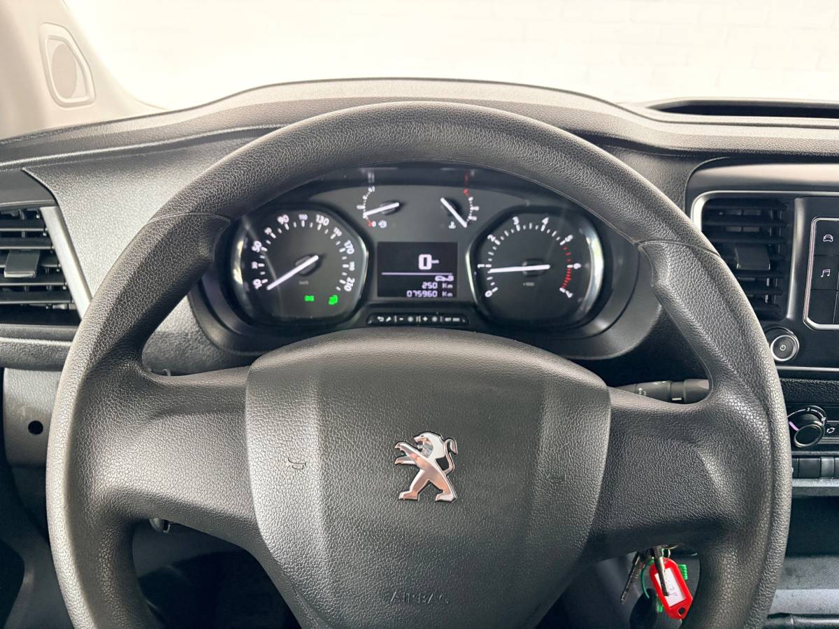 Peugeot Expert Peugeot Expert L3H1 2.0 BlueHDI 120pk Long Premium, 3Persoons, Imperiaal, Sortimo, RIJKLAARPRIJS!