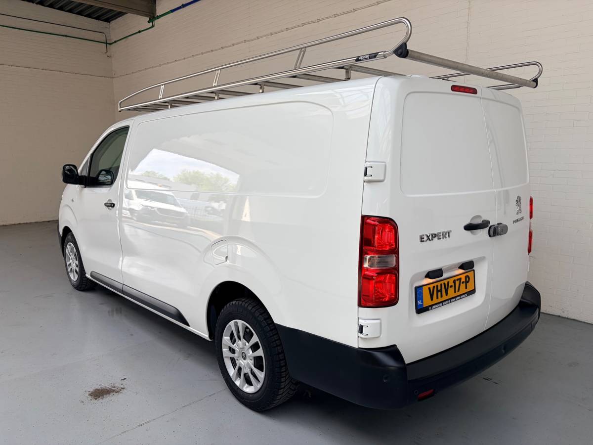 Peugeot Expert Peugeot Expert L3H1 2.0 BlueHDI 120pk Long Premium, 3Persoons, Imperiaal, Sortimo, RIJKLAARPRIJS!