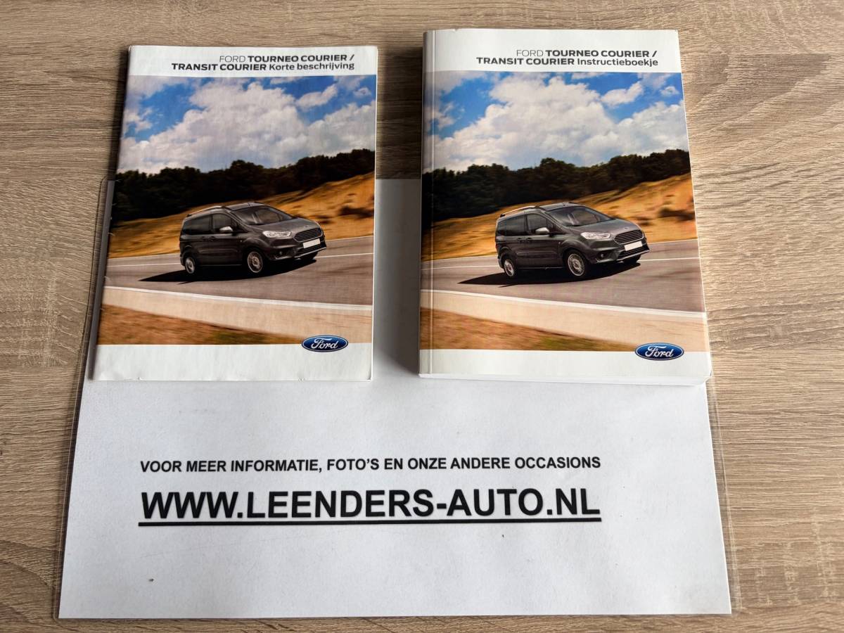 Ford Transit Courier Ford Transit Courier Benzine 1.0 100pk EcoBoost S&S, Airco, Navigatie, CruiseControl, NEDERLANDSE BUS RIJKLAARPRIJS!