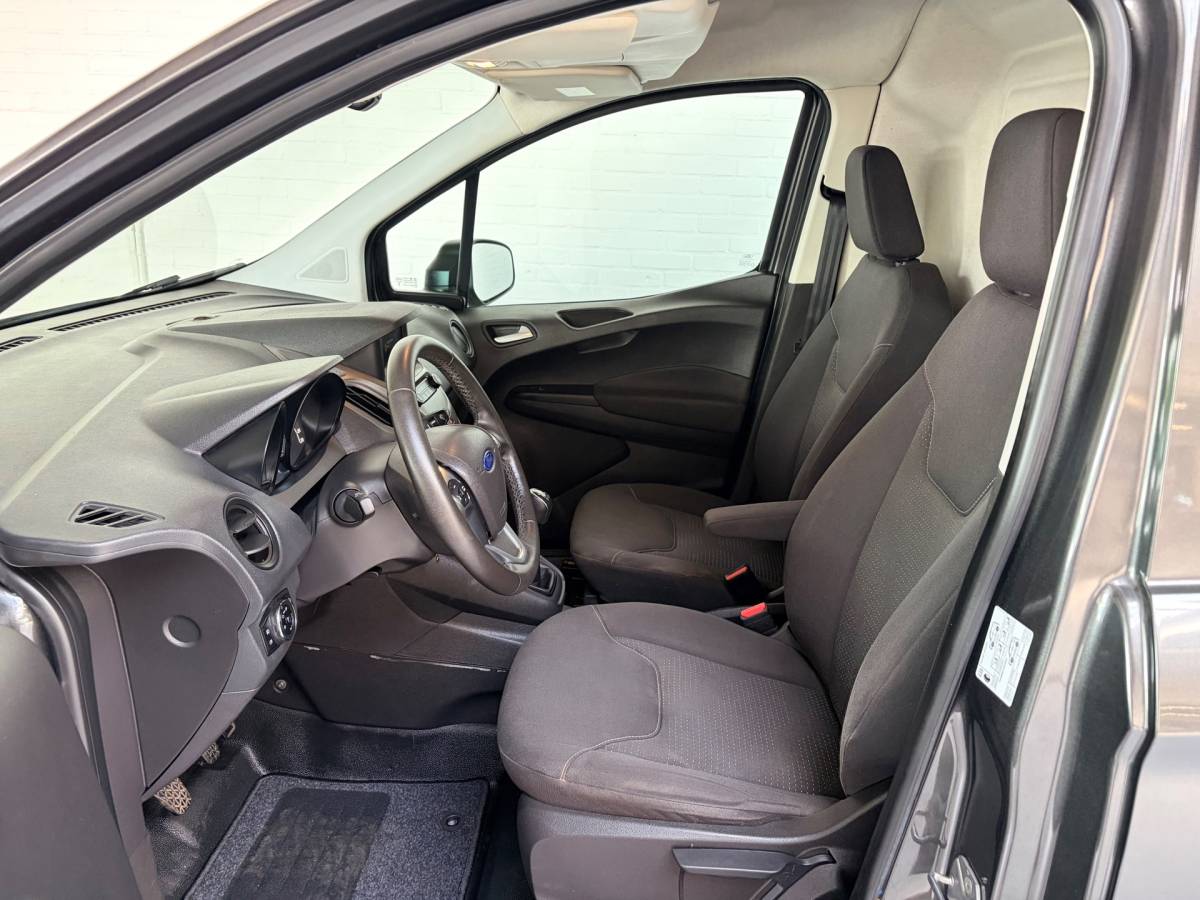 Ford Transit Courier Ford Transit Courier Benzine 1.0 100pk EcoBoost S&S, Airco, Navigatie, CruiseControl, NEDERLANDSE BUS RIJKLAARPRIJS!