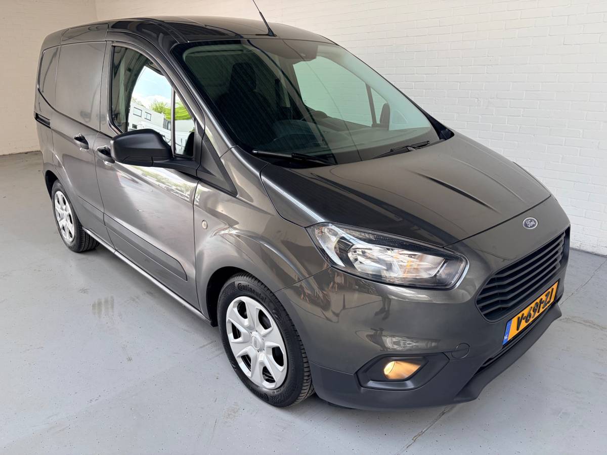 Ford Transit Courier Ford Transit Courier Benzine 1.0 100pk EcoBoost S&S, Airco, Navigatie, CruiseControl, NEDERLANDSE BUS RIJKLAARPRIJS!