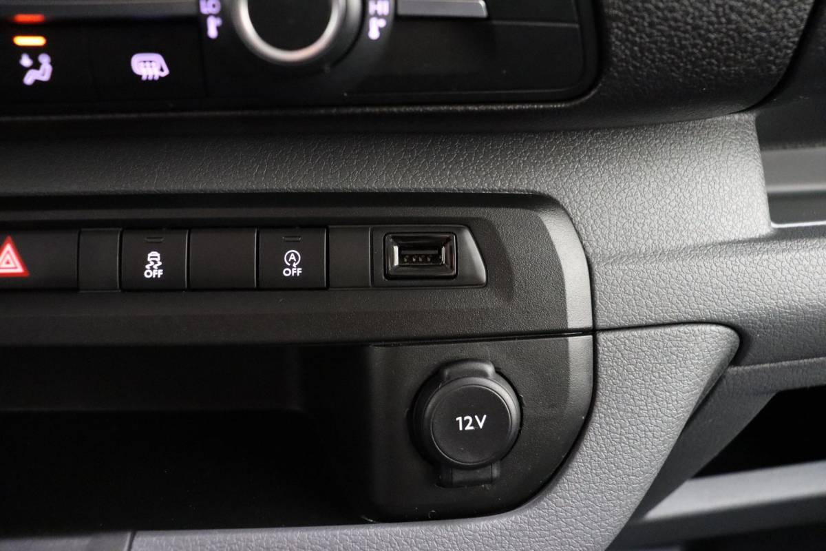 Opel Vivaro Opel Vivaro 2.0 CDTI L2H1 Edition | Airco | Cruise Control | Camera | Parkeersensoren achter | Trekhaak | Bluetooth