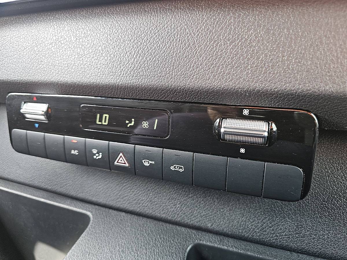 Mercedes-Benz Sprinter MERCEDES-BENZ SPRINTER 317 l2h2 pro mbux10 led