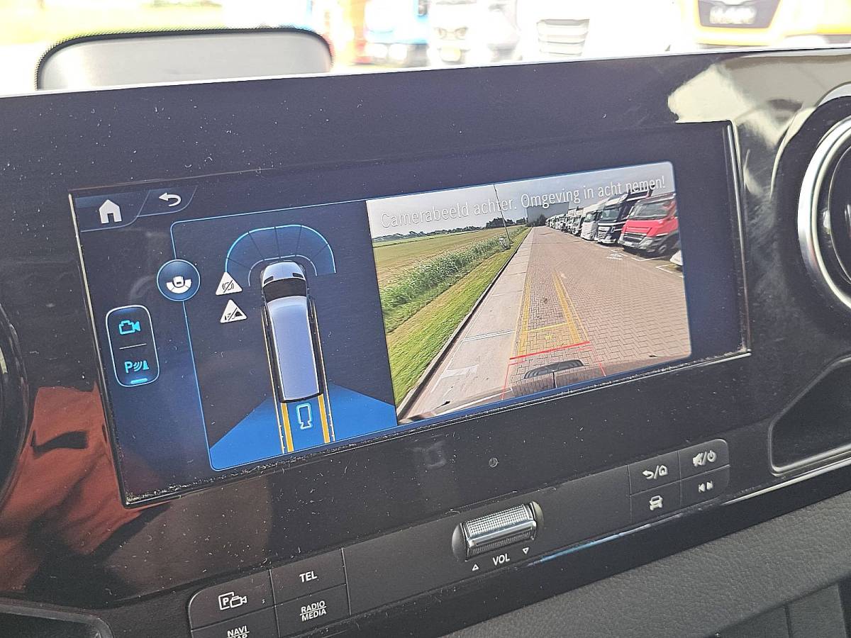 Mercedes-Benz Sprinter MERCEDES-BENZ SPRINTER 317 l2h2 pro mbux10 led