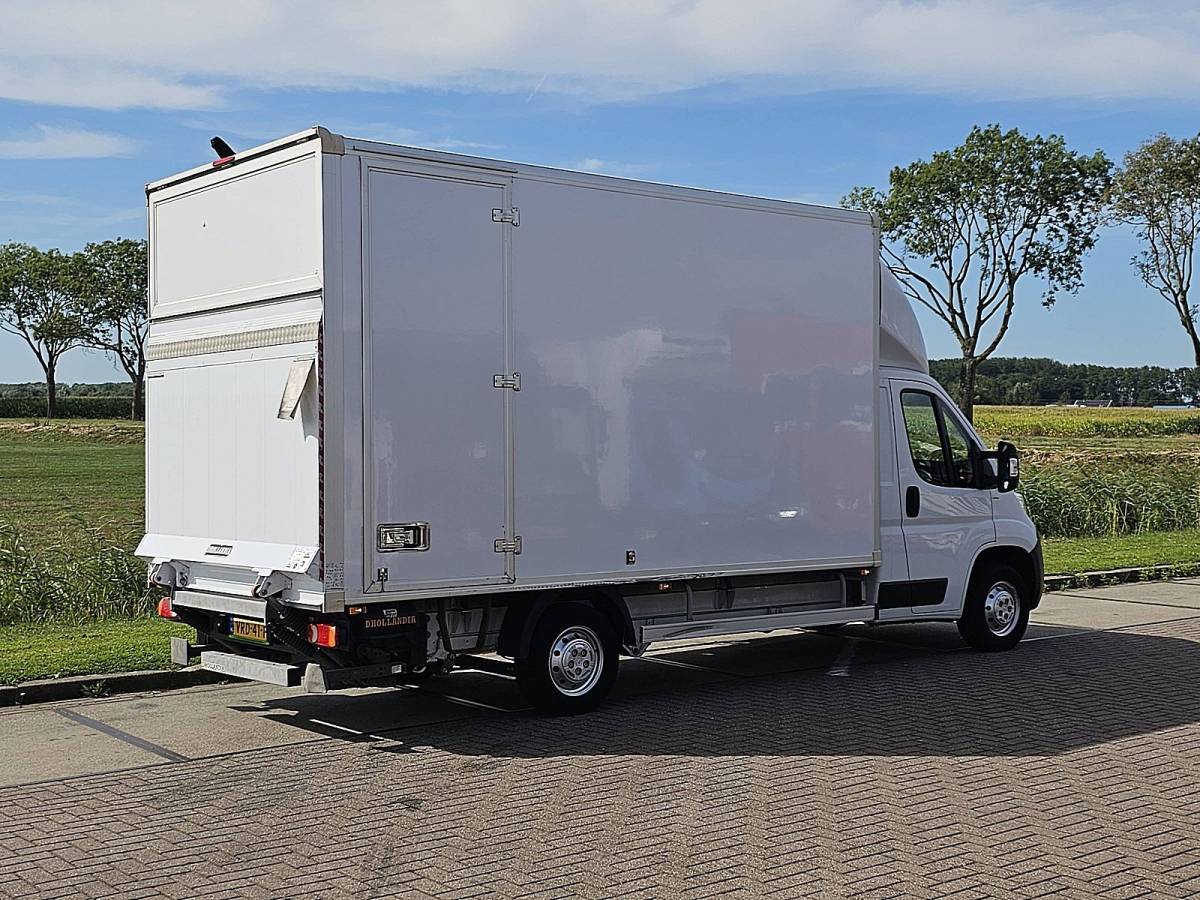 Opel Movano OPEL MOVANO 2.2 bakwagen laadklep!