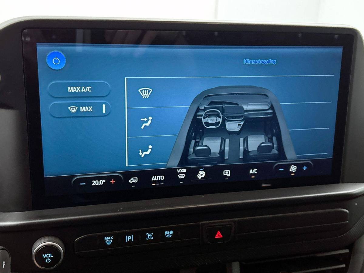 Ford Transit Custom Ford Transit Custom 300 2.0 TDCI L2H1 Trend Nieuw Model Automaat Ford Transit Custom 300 2.0 TDCI L2H1 Trend NM Automaat Navigatie Parkeersensoren Camera