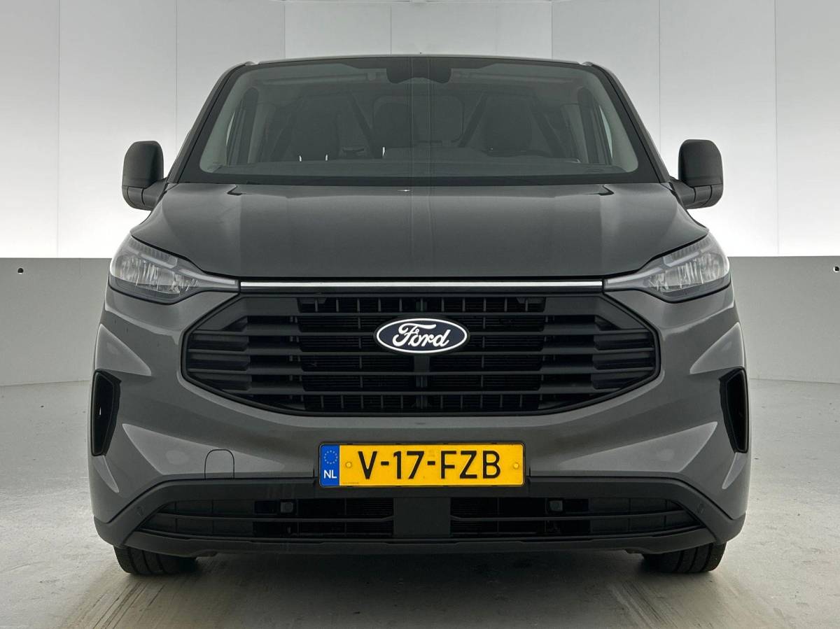 Ford Transit Custom Ford Transit Custom 300 2.0 TDCI L2H1 Trend Nieuw Model Automaat Ford Transit Custom 300 2.0 TDCI L2H1 Trend NM Automaat Navigatie Parkeersensoren Camera