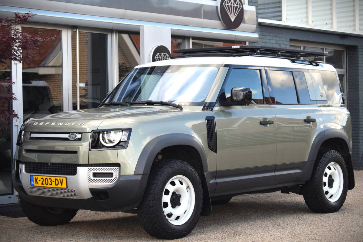 Land Rover Defender Land Rover Defender 110 2.0 P300 110 SE 7p. OrigNL 7-zits | Panodak!