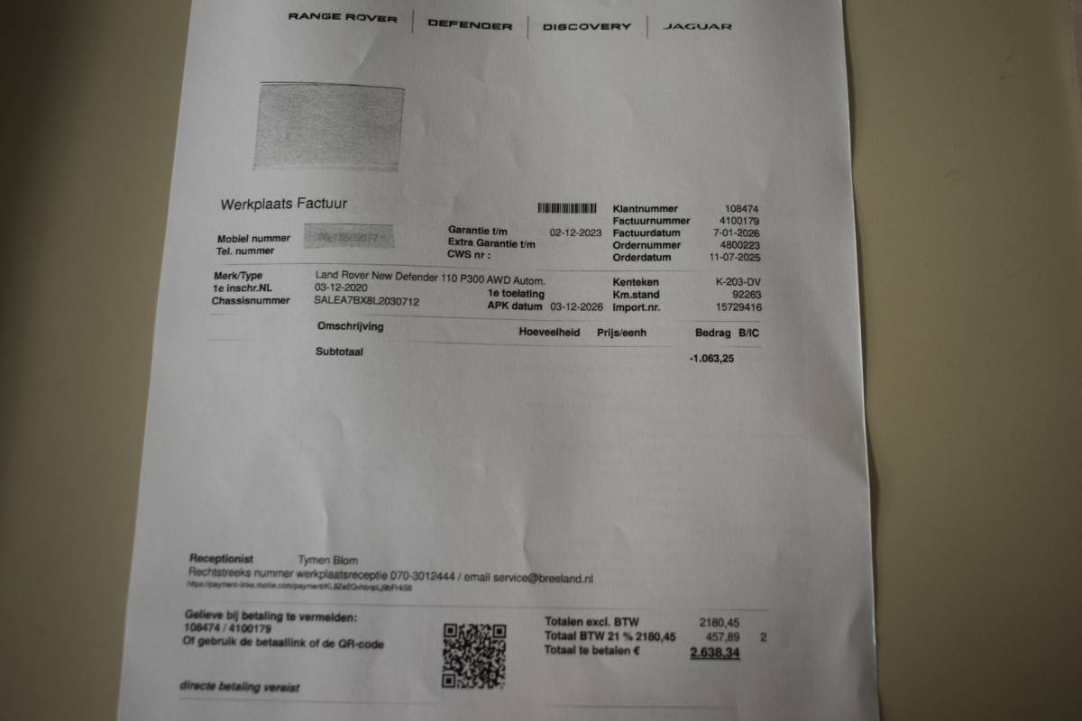 Land Rover Defender Land Rover Defender 110 2.0 P300 110 SE 7p. OrigNL 7-zits | Panodak!