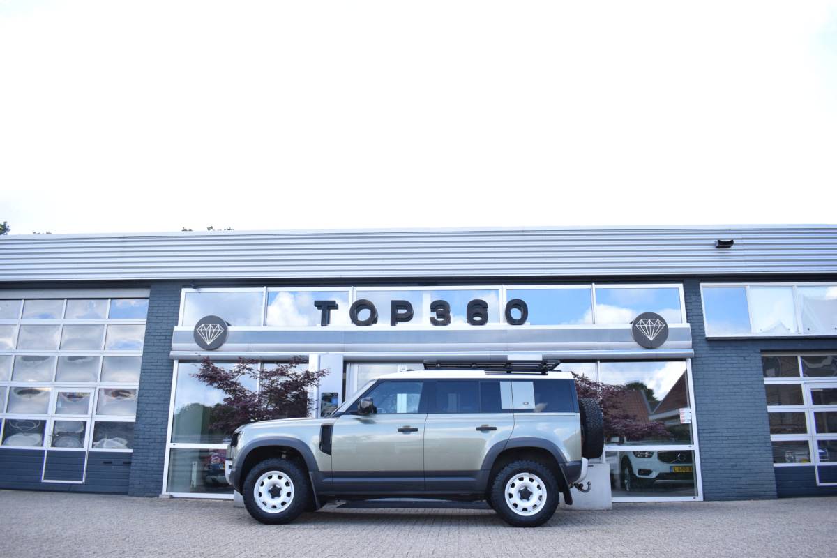 Land Rover Defender Land Rover Defender 110 2.0 P300 110 SE 7p. OrigNL 7-zits | Panodak!