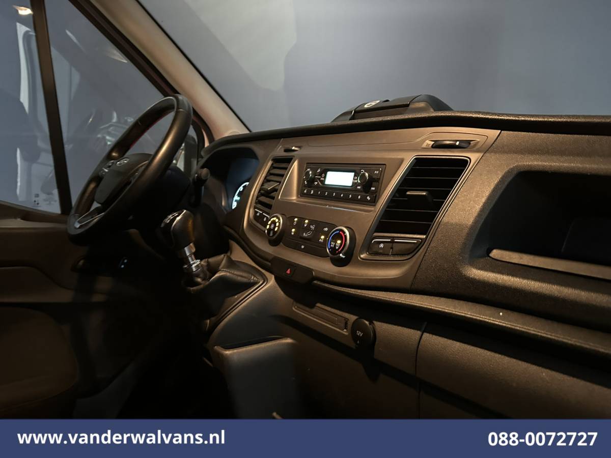 Ford Transit Ford Transit 2.0 TDCI 161pk Bakwagen Laadklep Euro6 Airco | Cruisecontrol | Verwarmde voorruit Bijrijdersbank, 1040kg laadvermogen, zijdeur mogelijk 1750 ex btw meerprijs