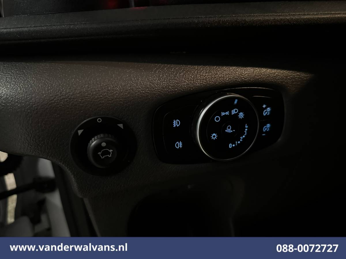 Ford Transit Ford Transit 2.0 TDCI 161pk Bakwagen Laadklep Euro6 Airco | Cruisecontrol | Verwarmde voorruit Bijrijdersbank, 1040kg laadvermogen, zijdeur mogelijk 1750 ex btw meerprijs