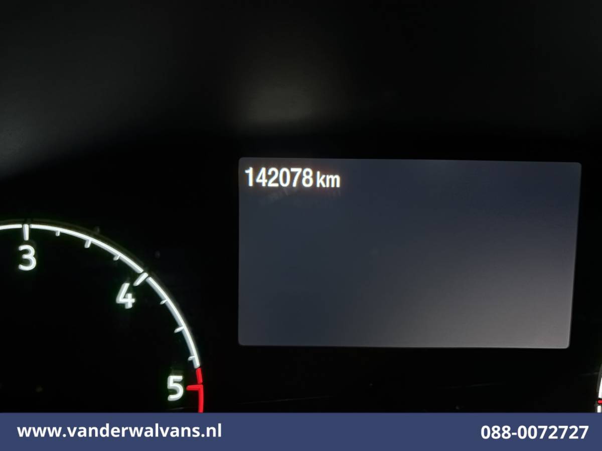 Ford Transit Ford Transit 2.0 TDCI 161pk Bakwagen Laadklep Euro6 Airco | Cruisecontrol | Verwarmde voorruit Bijrijdersbank, 1040kg laadvermogen, zijdeur mogelijk 1750 ex btw meerprijs