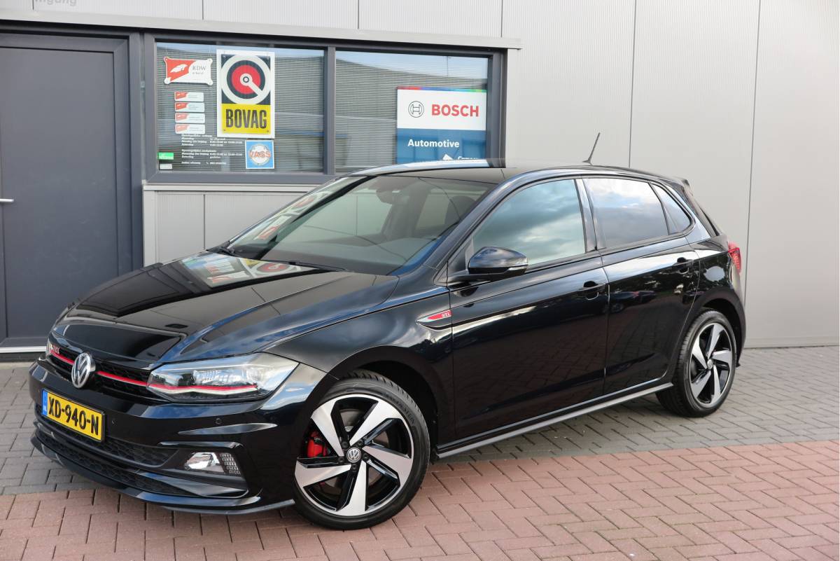 Volkswagen Polo Volkswagen Polo 2.0 TSI GTI 147kw 200PK DSG Led, Virtual cockpit , Stoelverwarming , Navi , Carplay, PDC, Schakelflippers , Camera ,Adaptive cruise  , etc. (Recent onderhouden , historie volledig bekend)
