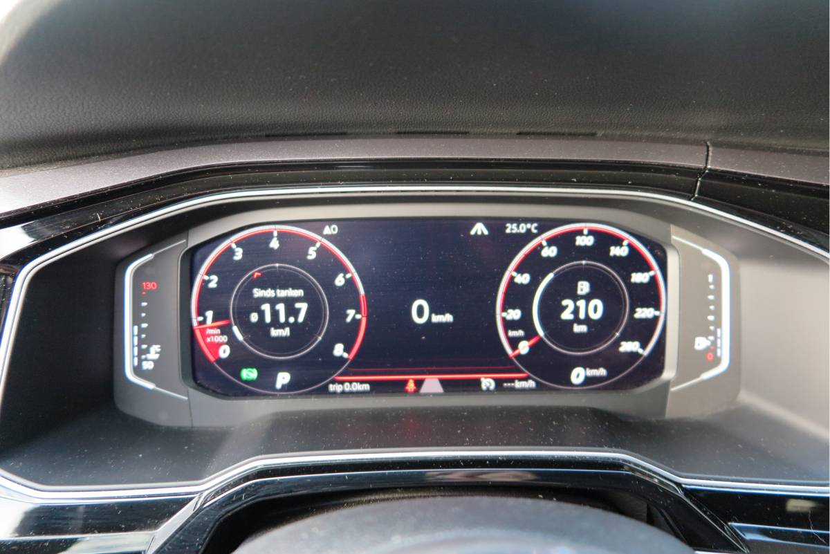Volkswagen Polo Volkswagen Polo 2.0 TSI GTI 147kw 200PK DSG Led, Virtual cockpit , Stoelverwarming , Navi , Carplay, PDC, Schakelflippers , Camera ,Adaptive cruise  , etc. (Recent onderhouden , historie volledig bekend)