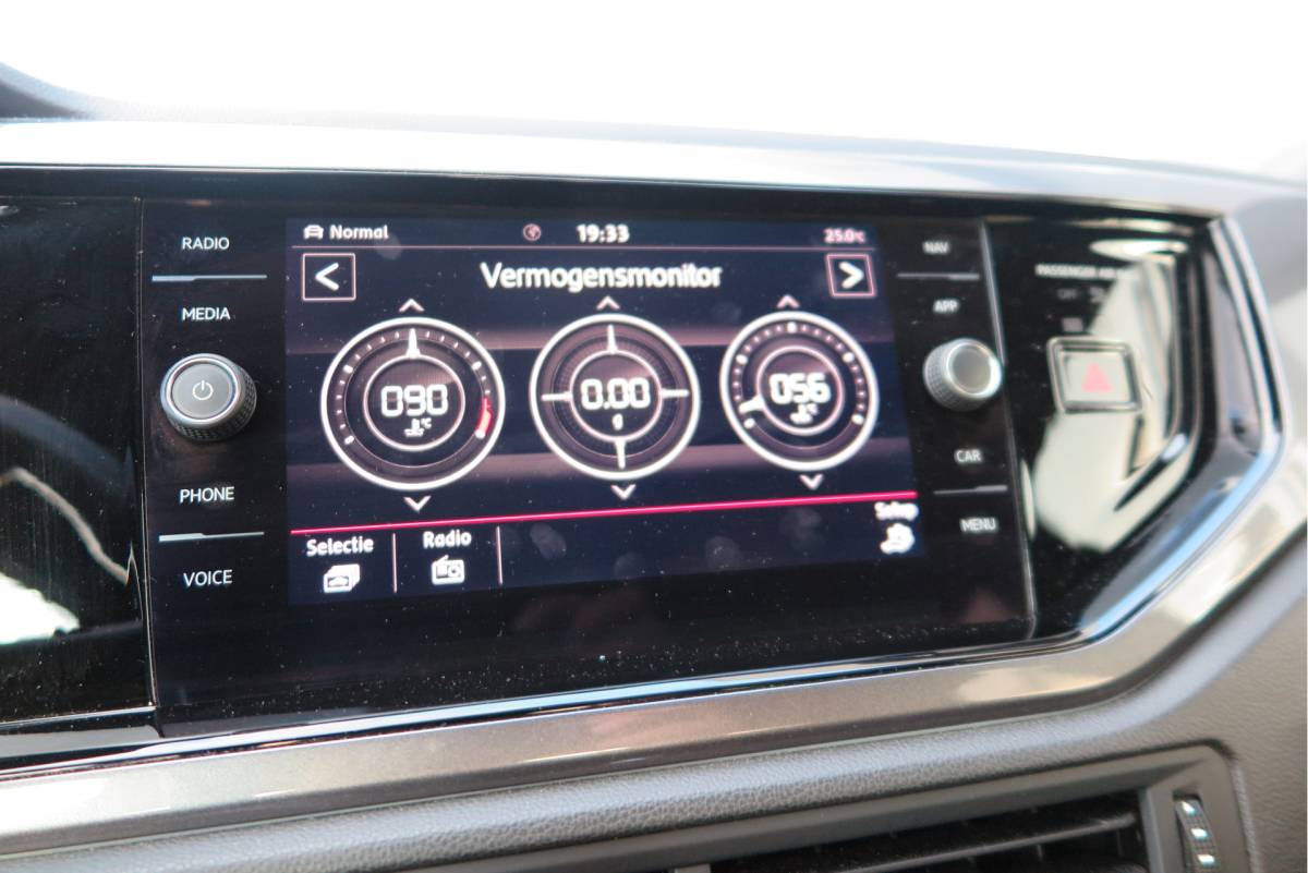 Volkswagen Polo Volkswagen Polo 2.0 TSI GTI 147kw 200PK DSG Led, Virtual cockpit , Stoelverwarming , Navi , Carplay, PDC, Schakelflippers , Camera ,Adaptive cruise  , etc. (Recent onderhouden , historie volledig bekend)