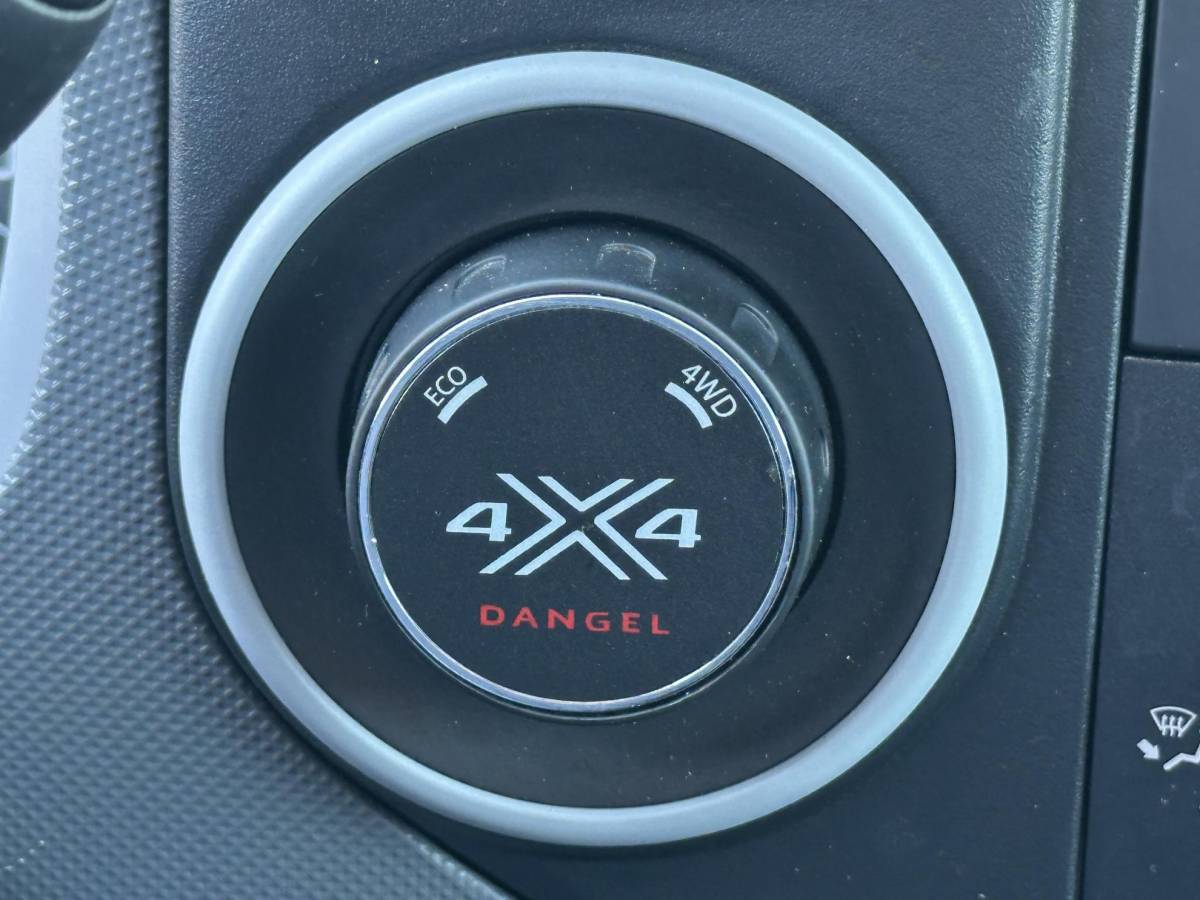 Peugeot Partner Peugeot Partner 4X4 Dangel