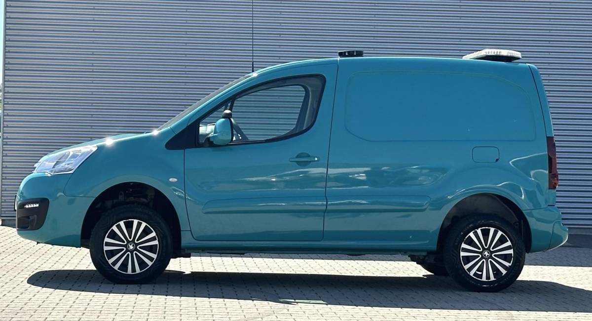 Peugeot Partner Peugeot Partner 4X4 Dangel