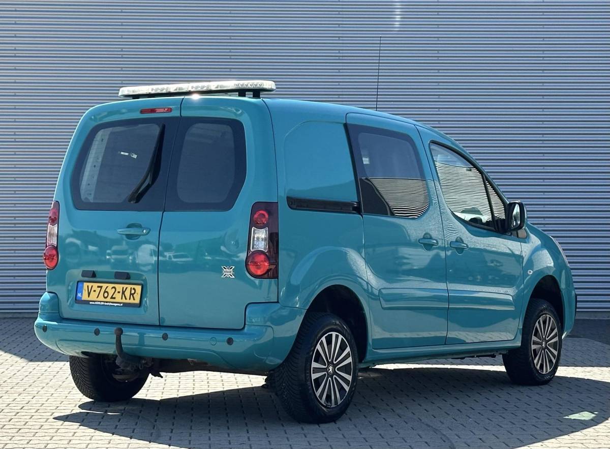 Peugeot Partner Peugeot Partner 4X4 Dangel