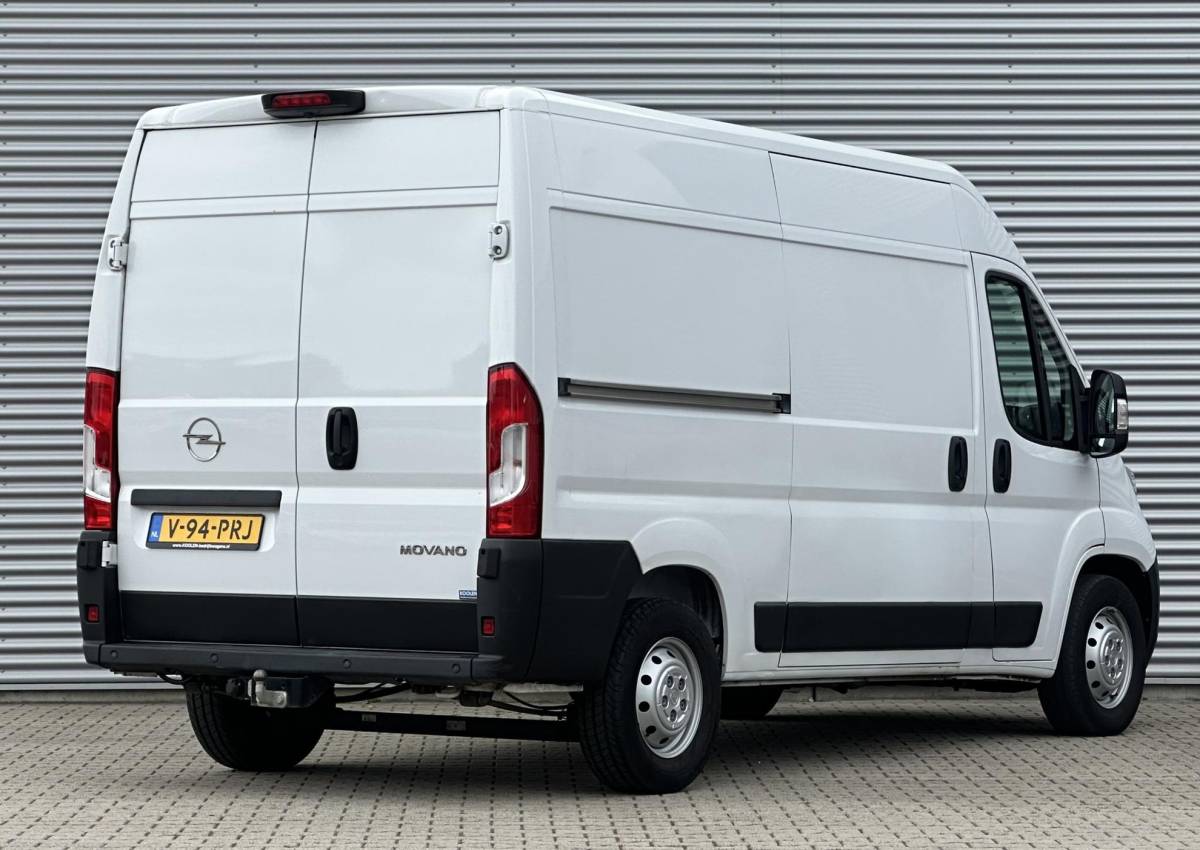 Opel Movano Opel Movano 2.2D 165 Zwaar L2H2 3.5t Carplay|Cruise|Airco|Trek Peugeot Boxer/Citroén Jumper/Fiat Ducato