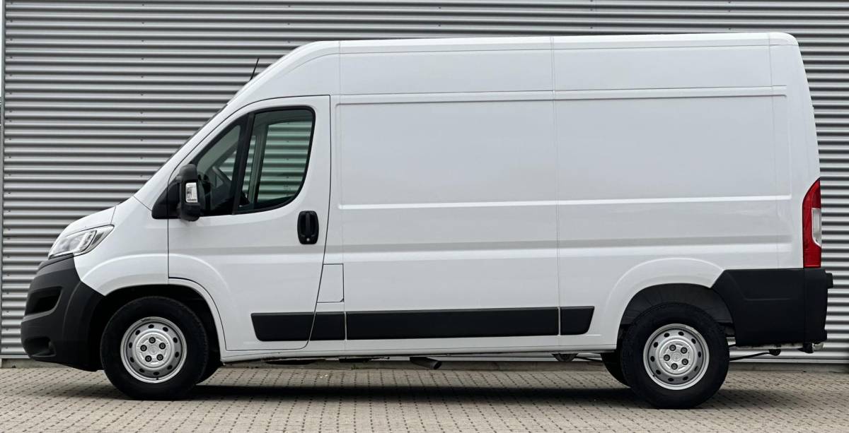 Opel Movano Opel Movano 2.2D 165 Zwaar L2H2 3.5t Carplay|Cruise|Airco|Trek Peugeot Boxer/Citroén Jumper/Fiat Ducato