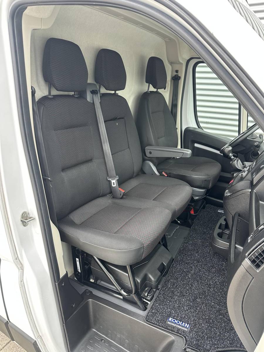 Opel Movano Opel Movano 2.2D 165 Zwaar L2H2 3.5t Carplay|Cruise|Airco|Trek Peugeot Boxer/Citroén Jumper/Fiat Ducato