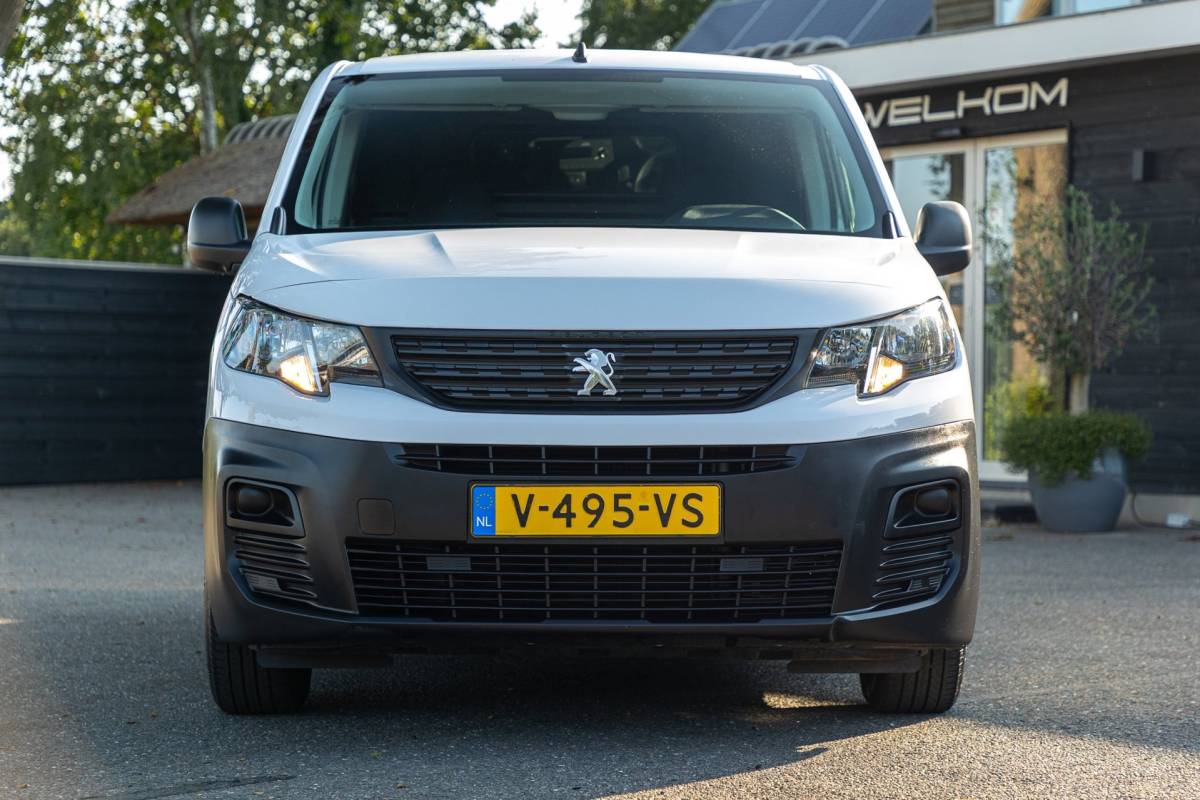 Peugeot Partner Peugeot Partner 1.6 BlueHDI Pro Trekhaak I Airco I Bluetooth I Betimmering I NAP I BTW