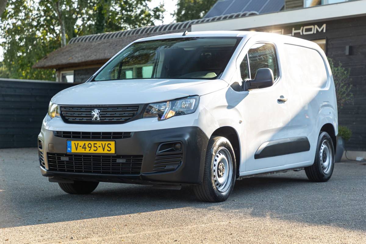 Peugeot Partner Peugeot Partner 1.6 BlueHDI Pro Trekhaak I Airco I Bluetooth I Betimmering I NAP I BTW