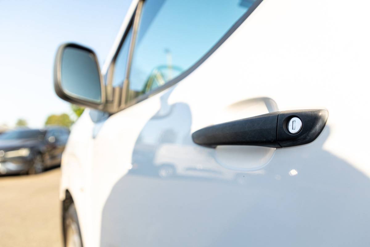 Peugeot Partner Peugeot Partner 1.6 BlueHDI Pro Trekhaak I Airco I Bluetooth I Betimmering I NAP I BTW