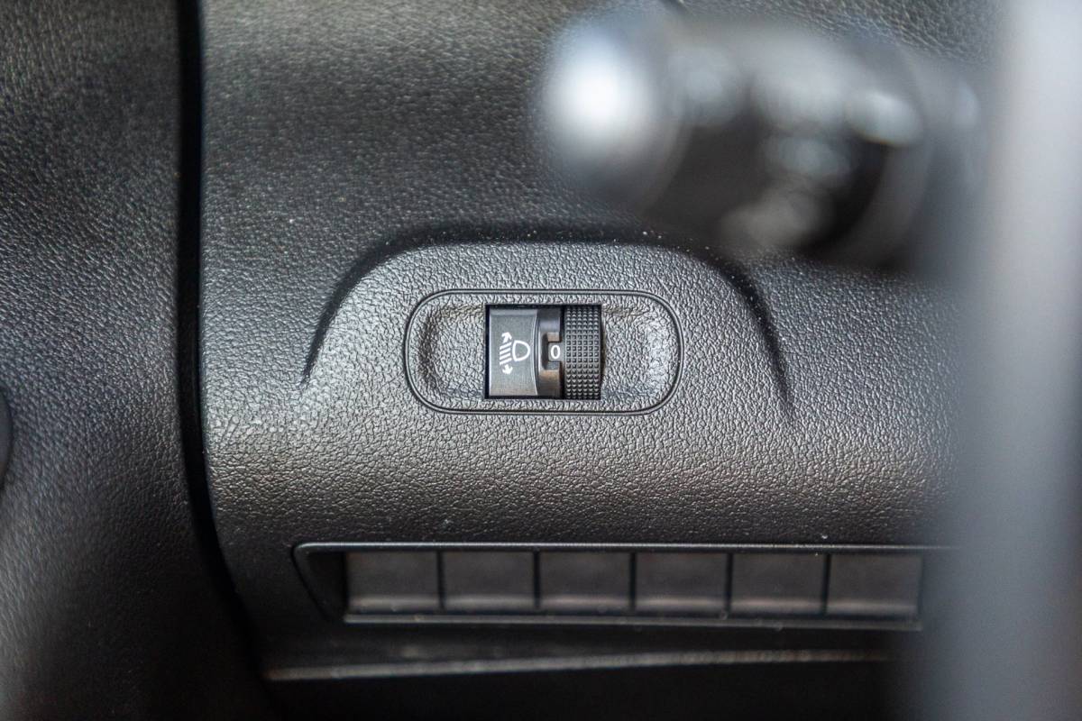 Peugeot Partner Peugeot Partner 1.6 BlueHDI Pro Trekhaak I Airco I Bluetooth I Betimmering I NAP I BTW