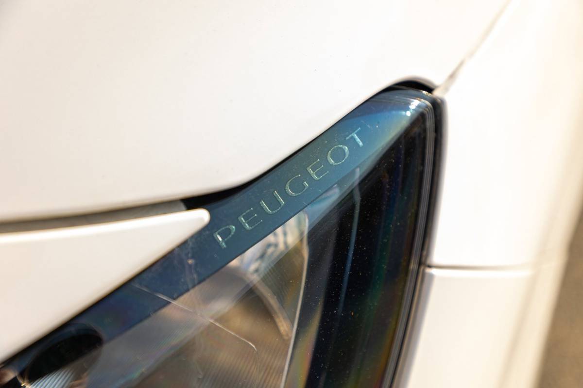 Peugeot Partner Peugeot Partner 1.2 PureTech 110 PK Premium Airco I Cruise I CarPlay I Android I Parkeersensoren I NAP