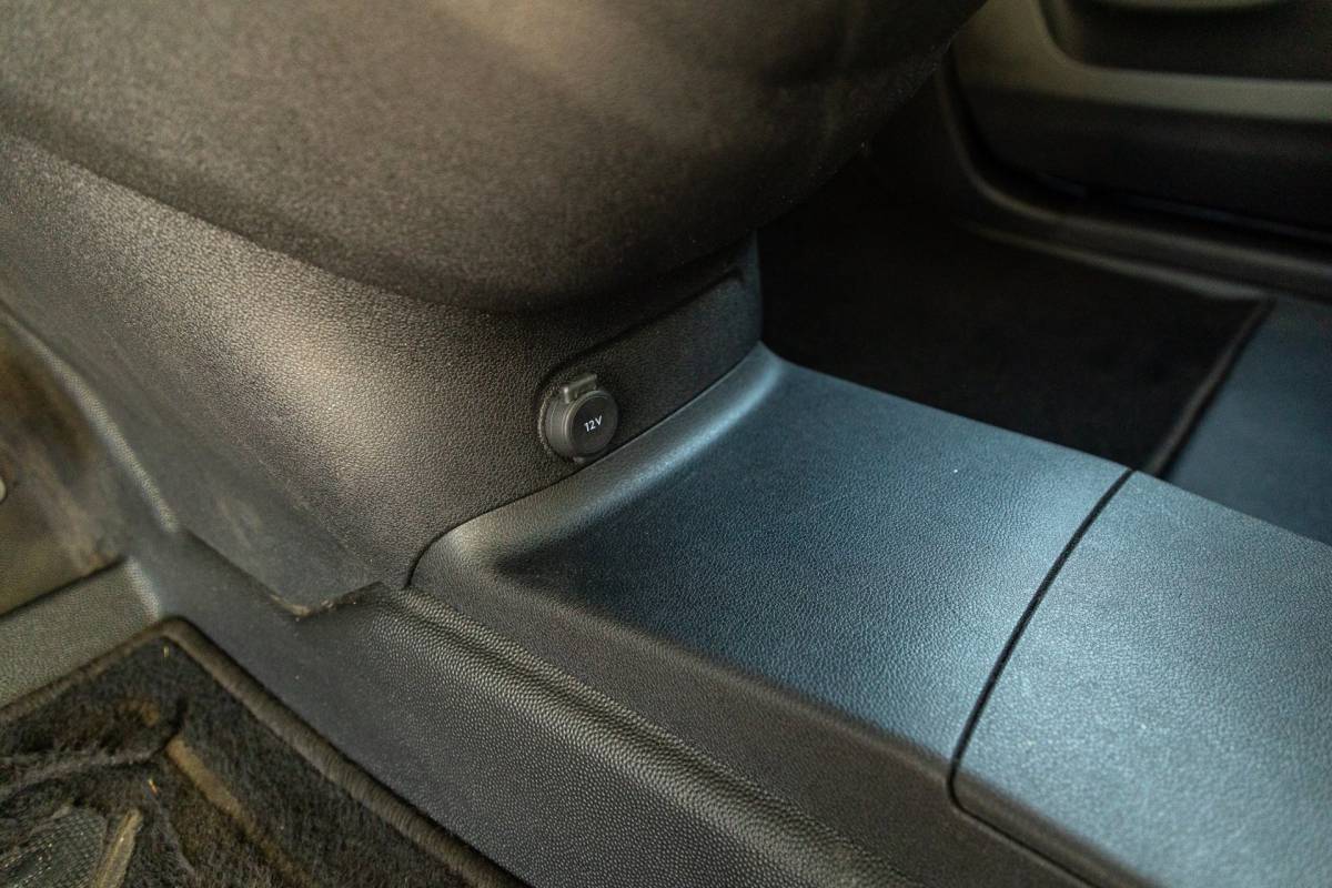 Peugeot Partner Peugeot Partner 1.2 PureTech 110 PK Premium Airco I Cruise I CarPlay I Android I Parkeersensoren I NAP